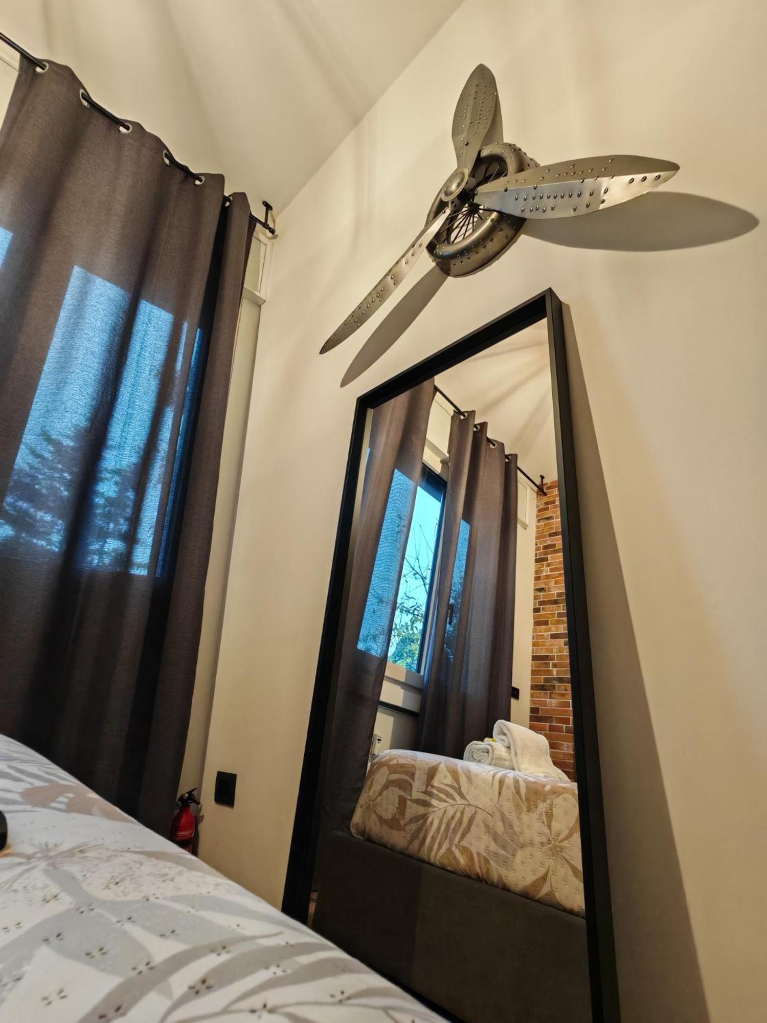 Mc Fly Rooms Malpensa Airport Галларате Экстерьер фото