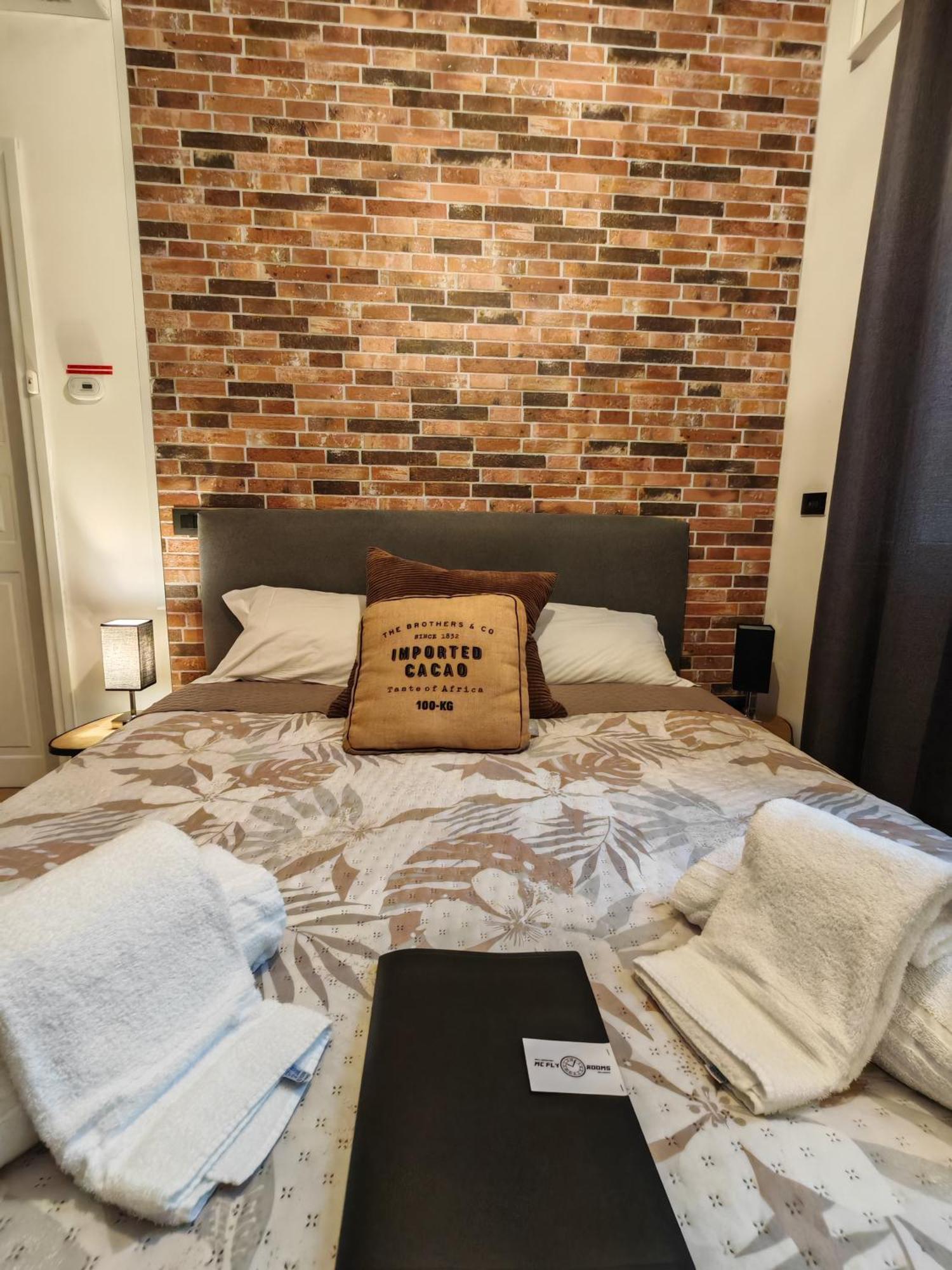 Mc Fly Rooms Malpensa Airport Галларате Экстерьер фото