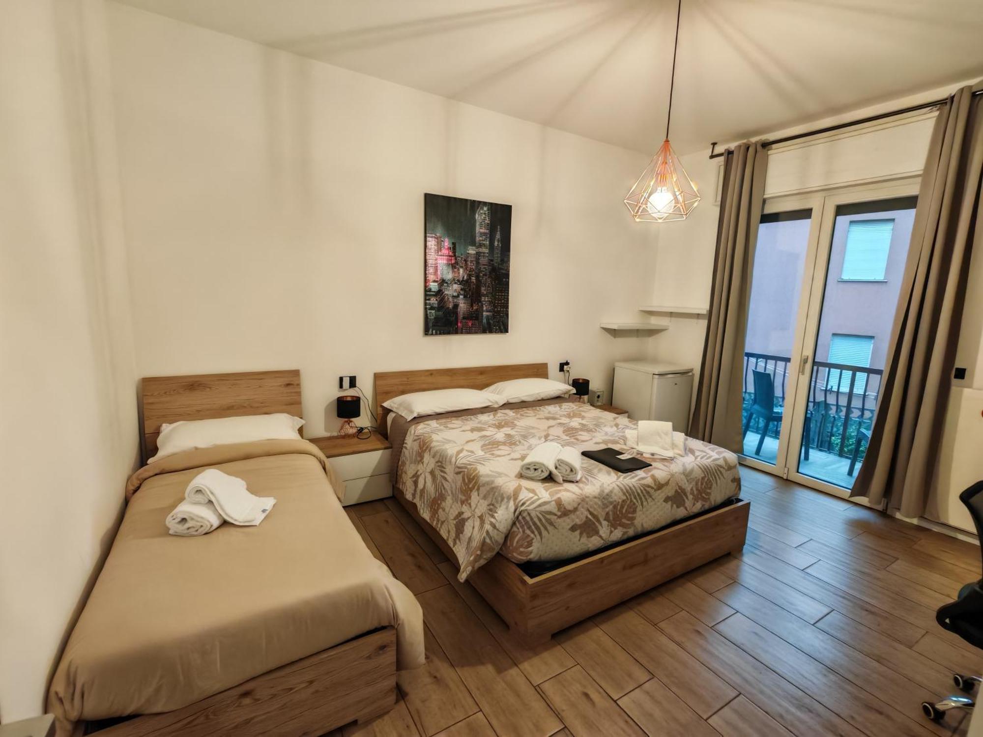 Mc Fly Rooms Malpensa Airport Галларате Экстерьер фото